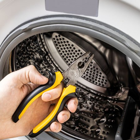 sun-valley-repair-techs-image_07